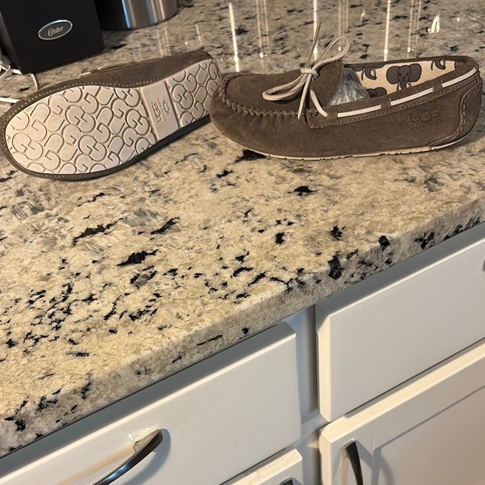 UGG Brown Kids Slippers